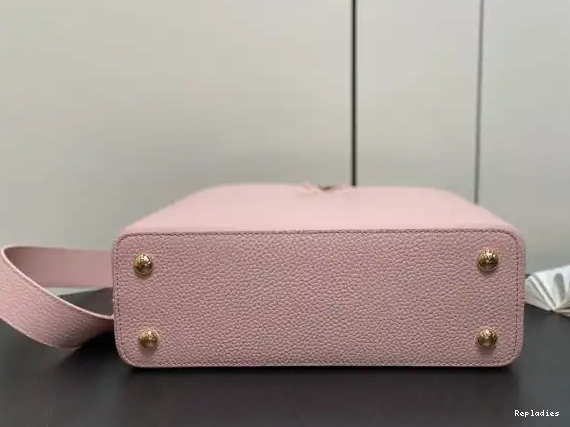 Rep ladies VUITTON LOUIS BB-31.5*20*11CM CAPUCINES 0505